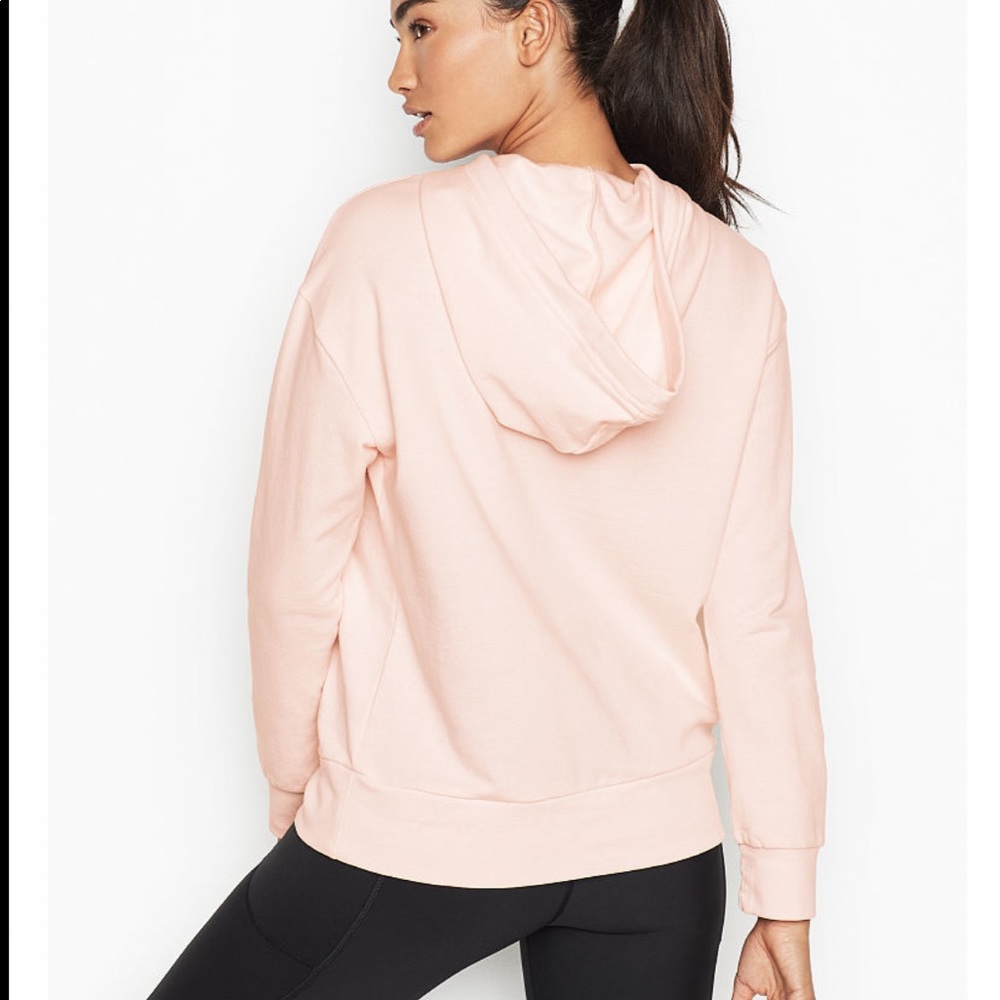 NEW🌸WITH TAGS PINK EVERYDAY PULLOVER - Picture 2 of 7